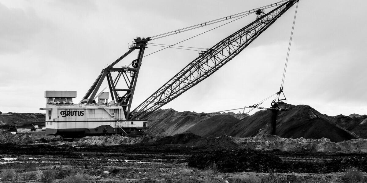 Brutus - Paintearth mine dragline